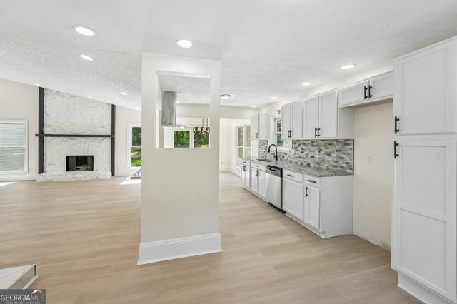 7300 Buck Creek Drive, Fairburn, GA 30213