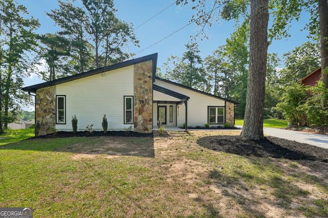 7300 Buck Creek Drive, Fairburn, GA 30213