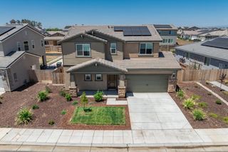 1159 Magnolia Court W, Madera, CA 93636
