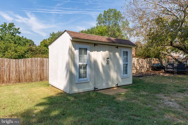 2123 MATTHEW LN, Fredericksburg, VA 22405