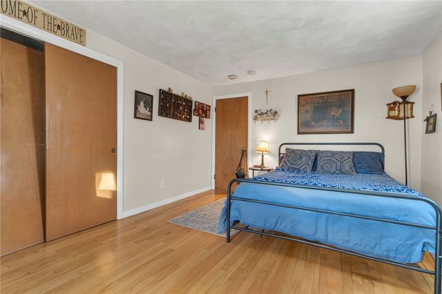 62 Canonchet Trail, Cranston, RI 02921