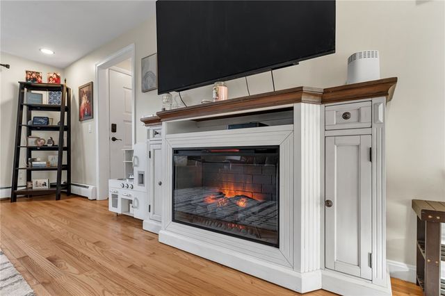 62 Canonchet Trail, Cranston, RI 02921