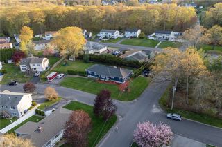 62 Canonchet Trail, Cranston, RI 02921