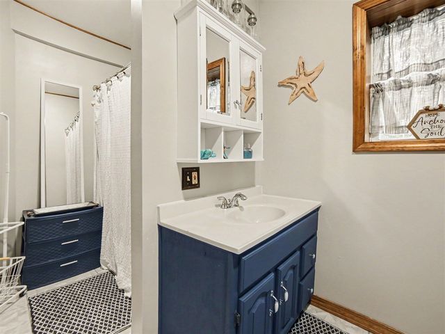 5690 White Road, Muskegon, MI 49442
