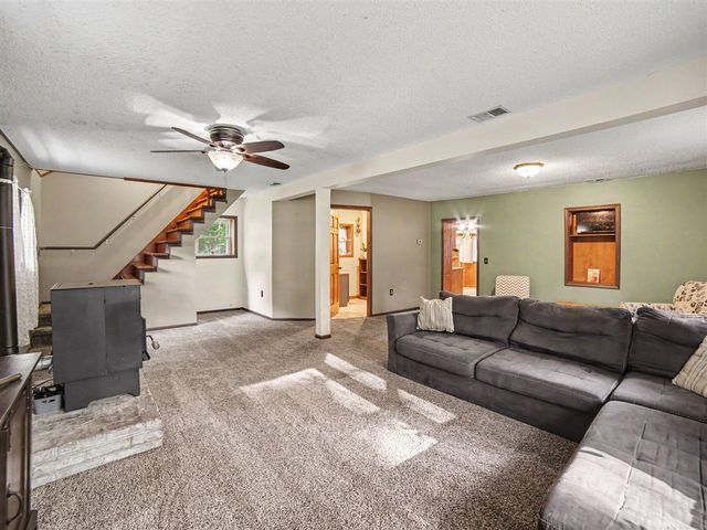 5690 White Road, Muskegon, MI 49442