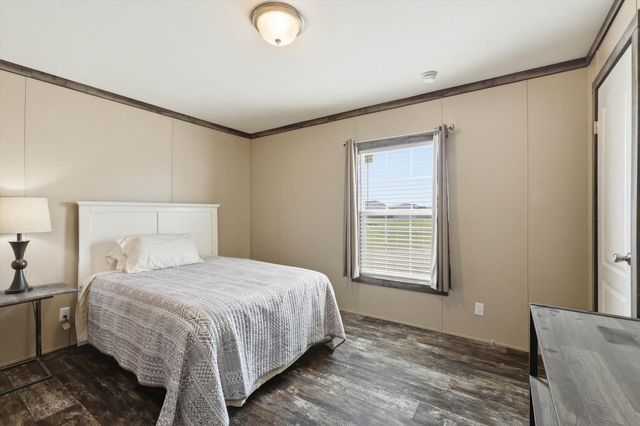 1115 Daytona Drive, Rhome, TX 76078