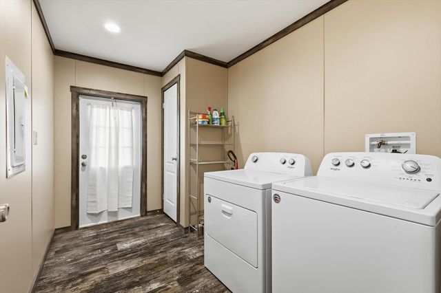 1115 Daytona Drive, Rhome, TX 76078