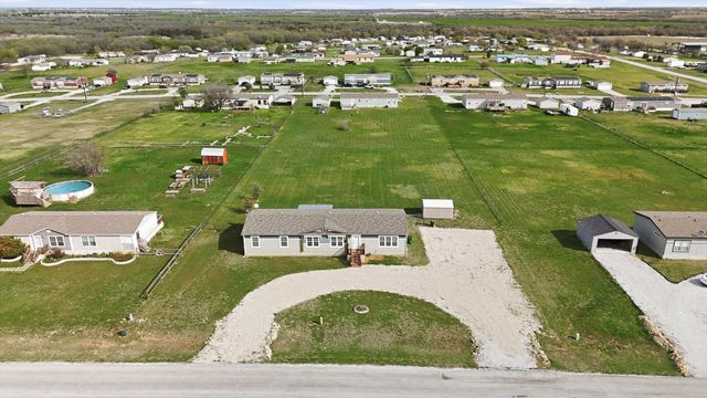 1115 Daytona Drive, Rhome, TX 76078