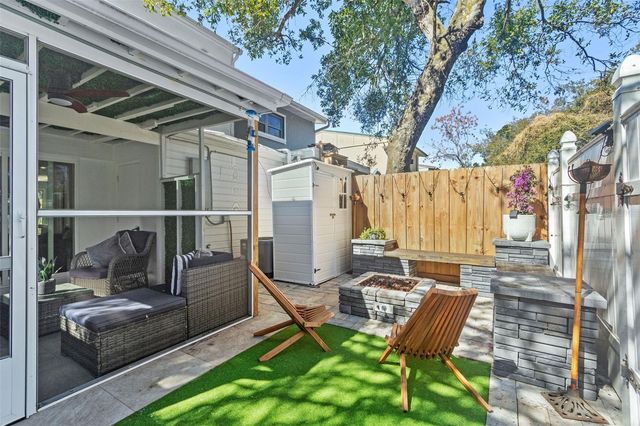 10021 N 53RD STREET, Temple Terrace, FL 33617