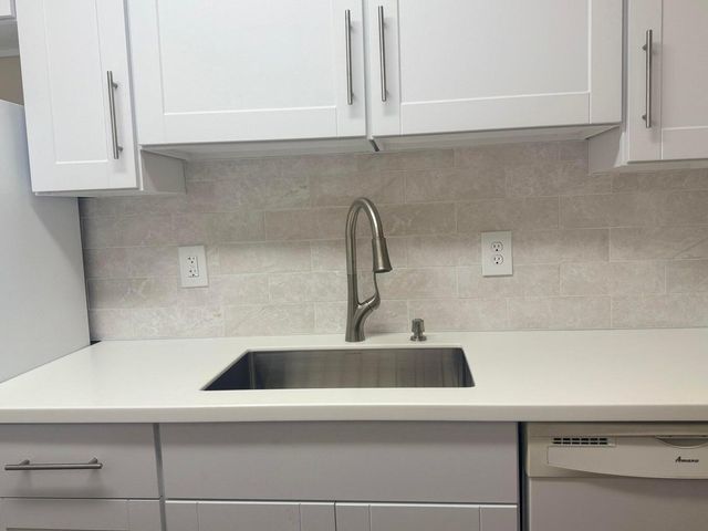 1139 Town Center Drive 11, Jupiter, FL 33458