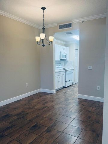 1139 Town Center Drive 11, Jupiter, FL 33458