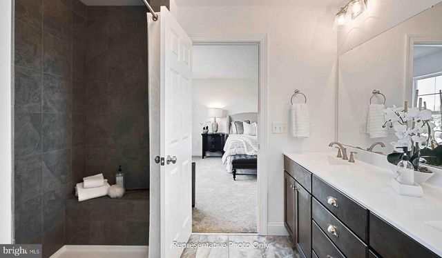 120 MORNING DR, Ephrata, PA 17522