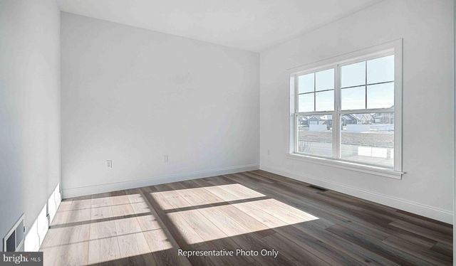 120 MORNING DR, Ephrata, PA 17522