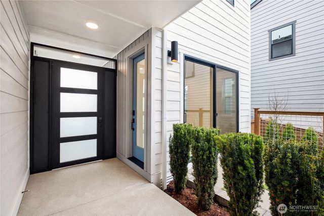 13756 SE 85th Street, Newcastle, WA 98059