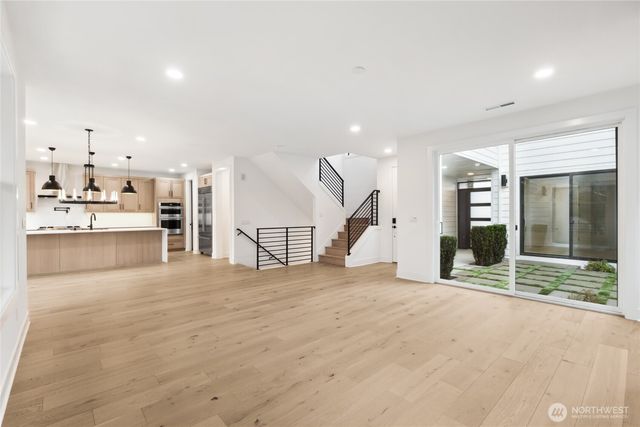 13756 SE 85th Street, Newcastle, WA 98059