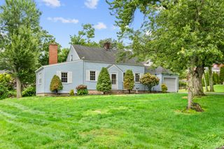 5 Skiff Parkway, North Haven, CT 06473