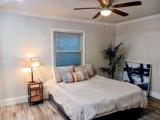 1062 Lamonte Lane, Houston, TX 77018