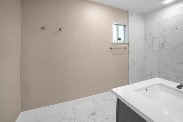 1062 Lamonte Lane, Houston, TX 77018