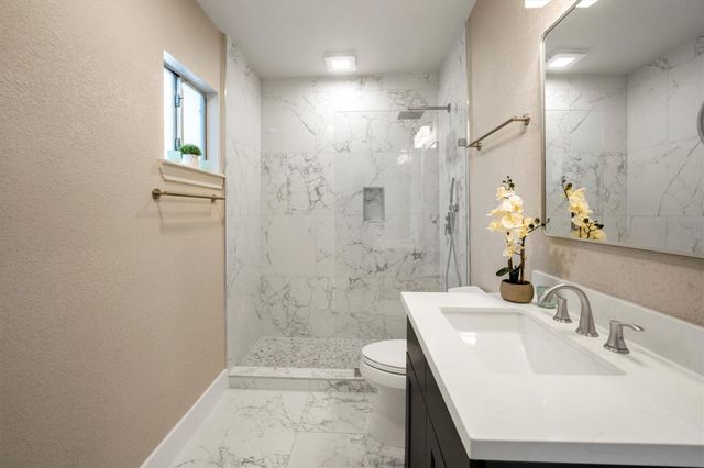 1062 Lamonte Lane, Houston, TX 77018