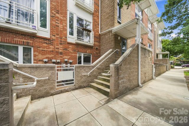 643 Raphael Place, Charlotte, NC 28205