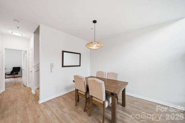 643 Raphael Place, Charlotte, NC 28205