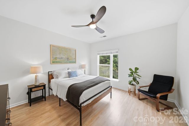 643 Raphael Place, Charlotte, NC 28205