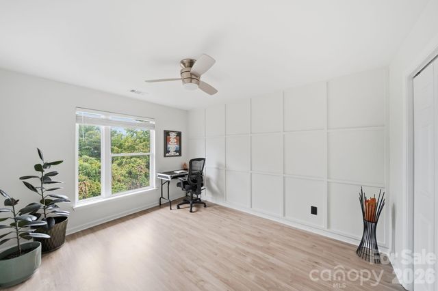 643 Raphael Place, Charlotte, NC 28205