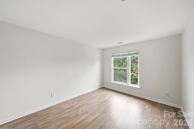643 Raphael Place, Charlotte, NC 28205