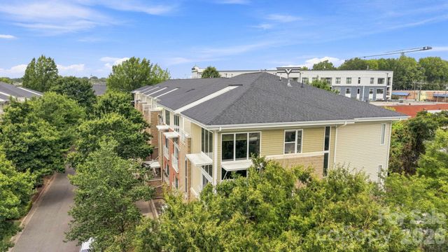 643 Raphael Place, Charlotte, NC 28205