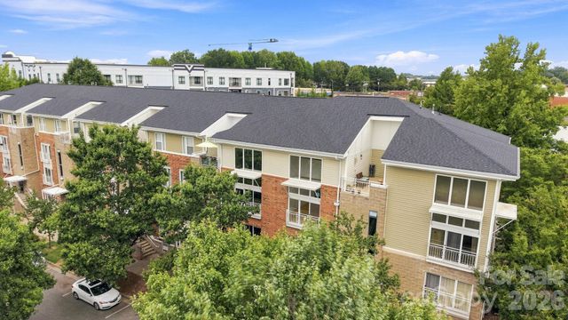 643 Raphael Place, Charlotte, NC 28205