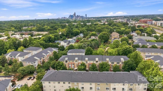 643 Raphael Place, Charlotte, NC 28205