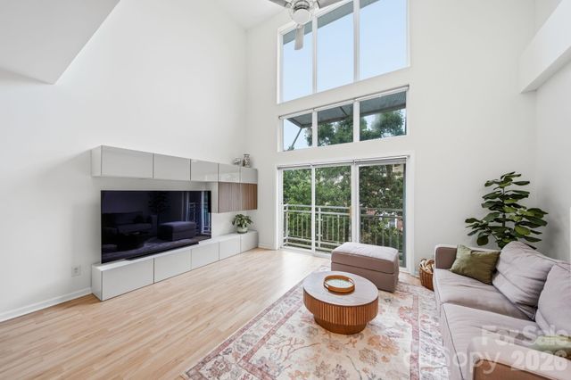 643 Raphael Place, Charlotte, NC 28205