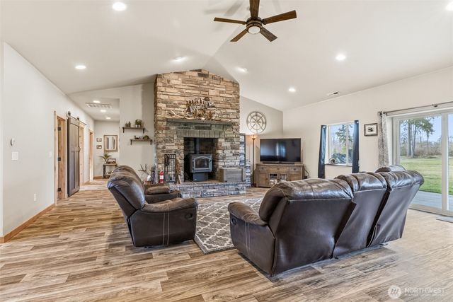 371 Toledo-Vader Road, Toledo, WA 98591