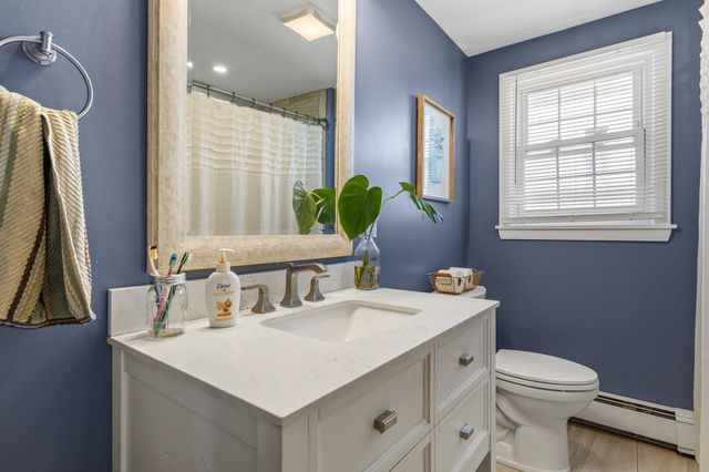 6 Messer Avenue, Salem, NH 03079
