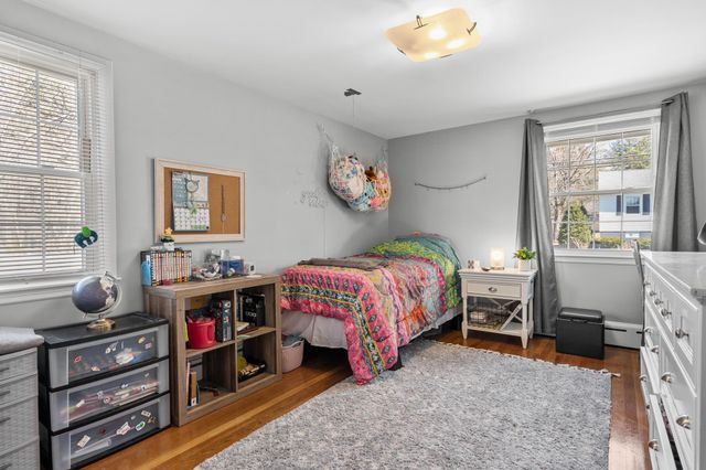 6 Messer Avenue, Salem, NH 03079