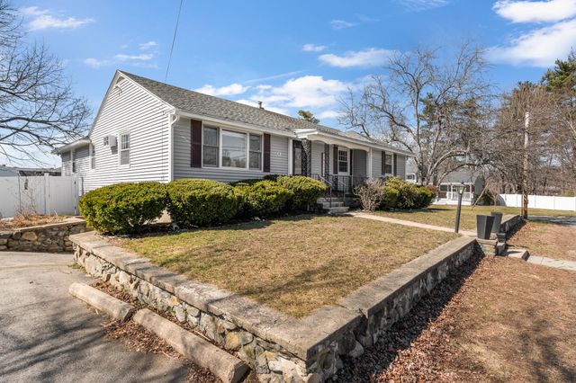 6 Messer Avenue, Salem, NH 03079