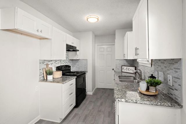 5219 Myrtlewood Street, Houston, TX 77033