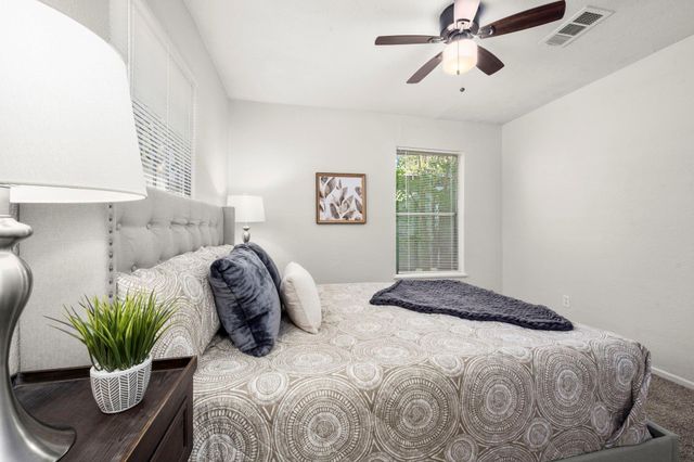 5219 Myrtlewood Street, Houston, TX 77033