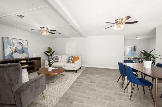 5219 Myrtlewood Street, Houston, TX 77033