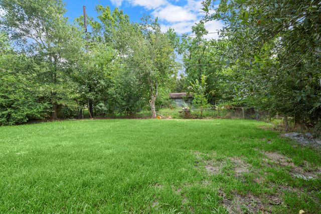 5219 Myrtlewood Street, Houston, TX 77033