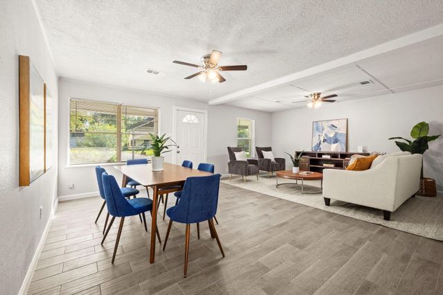 5219 Myrtlewood Street, Houston, TX 77033