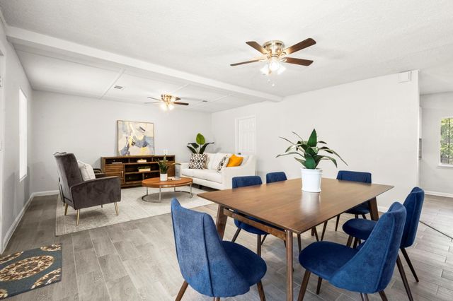 5219 Myrtlewood Street, Houston, TX 77033