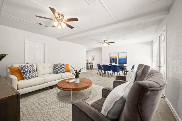 5219 Myrtlewood Street, Houston, TX 77033