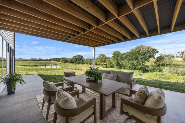 322 Emmett Court, Norwalk, IA 50211