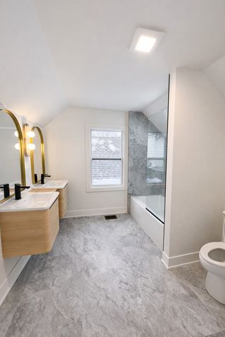 12527 S Lowe Avenue, Chicago, IL 60628