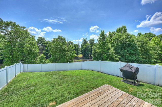 9034 Henry Thoreau Road, Charlotte, NC 28214
