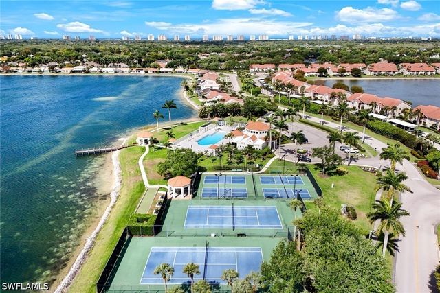 7706 Jewel LN 102, Naples, FL 34109