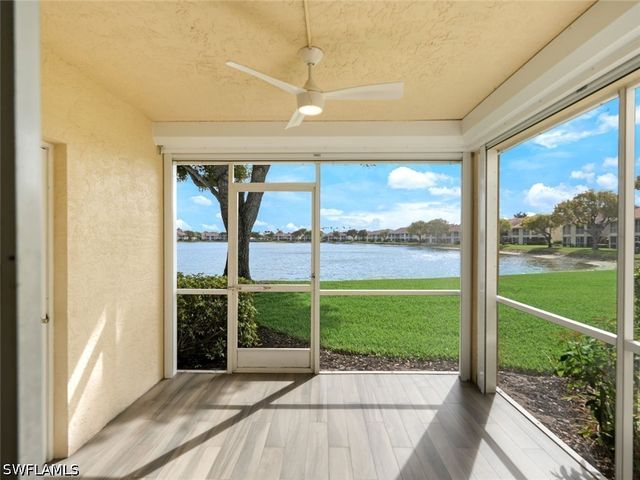 7706 Jewel LN 102, Naples, FL 34109