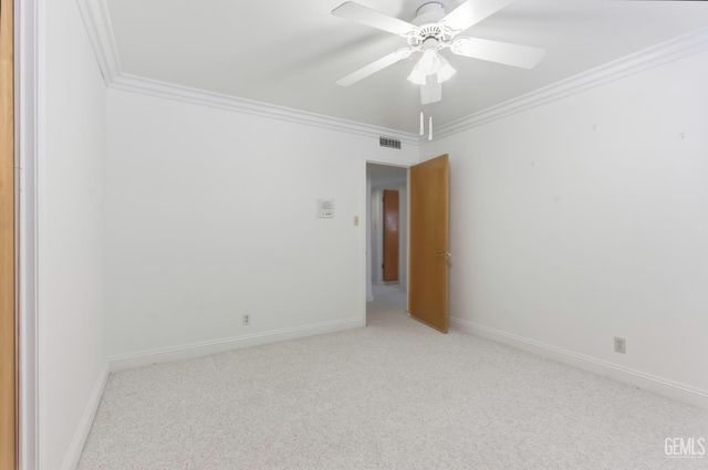 913 Elizabeth Court, Bakersfield, CA 93308