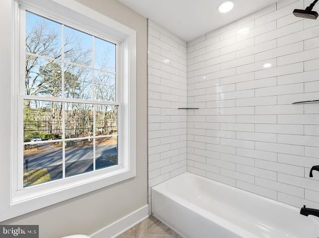 2675 LAKESIDE DR, Williamstown, NJ 08094